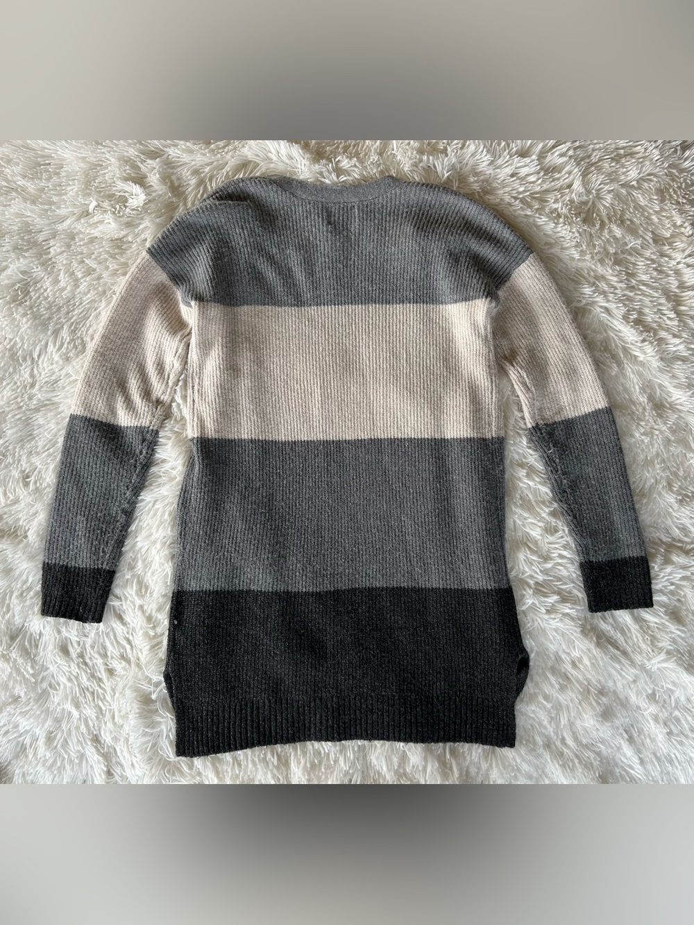 Pink Rose | Gray & Cream Colorblock Cardigan - Picture 5 of 5